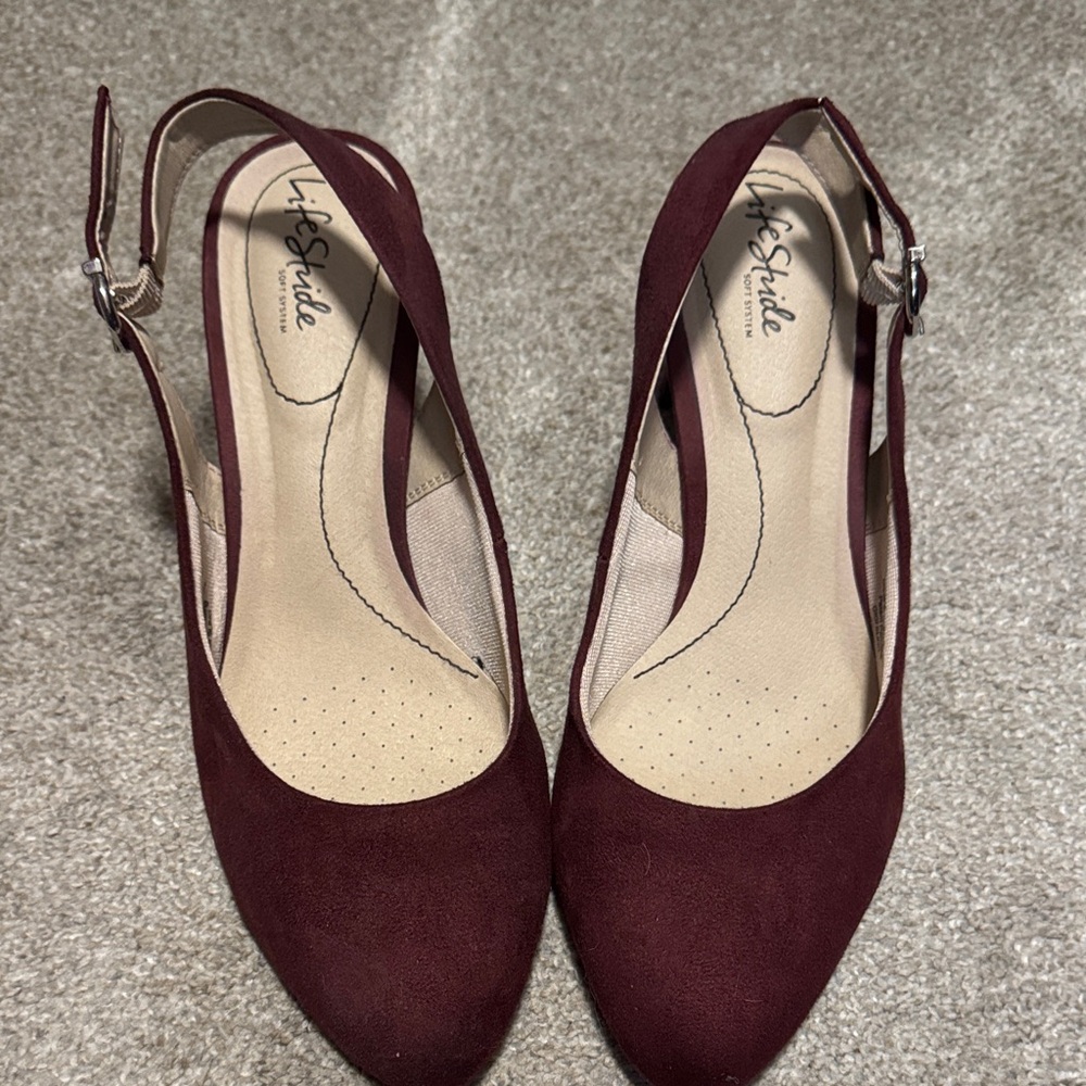 Life Stride Women's Dark Red Heels